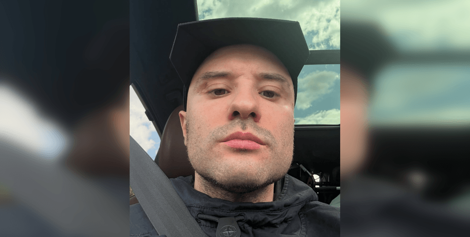 Віктор Розовий, Розовий