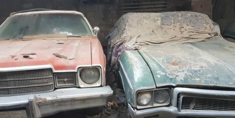 Бахрейн, заброшенная коллекция классических авто в Бахрейне