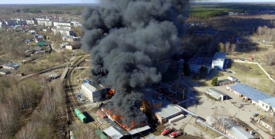 кінешма росія хімзавод пожежа кінешма, росія, пожежа в росії, хімзавод, пожежа на заводі