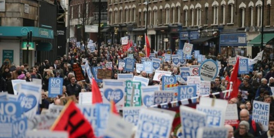 Протесты в Лондоне / Фото: ВВС