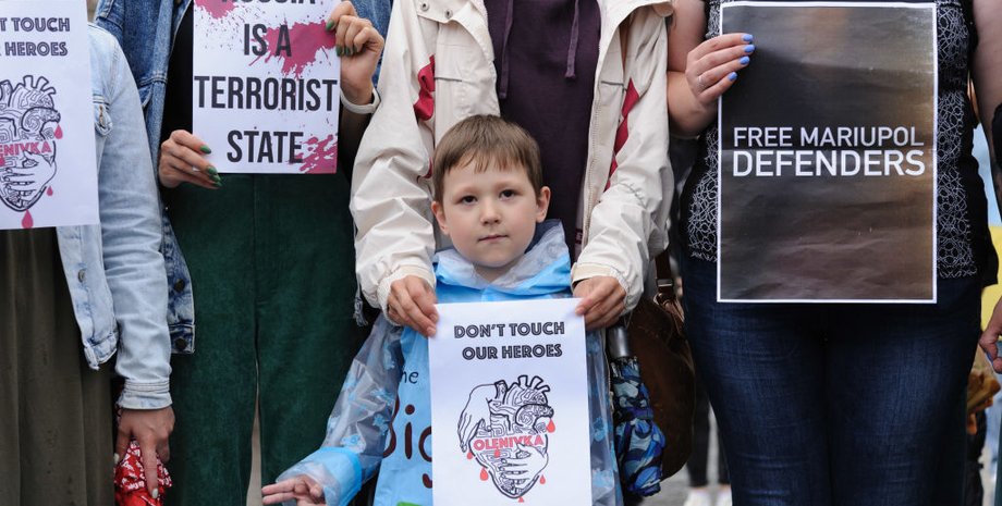 оборона Маріуполя, захисники Маріуполя, мітинг на підтримку Азова, Львів, мітинг у Львові