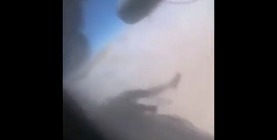 афганистан люди падают с самолета, афганистан самолет люди,