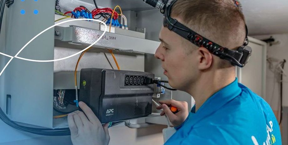 мобільний зв'язок, київстар війна в україні, атака, оператор, коли зроблять київстар