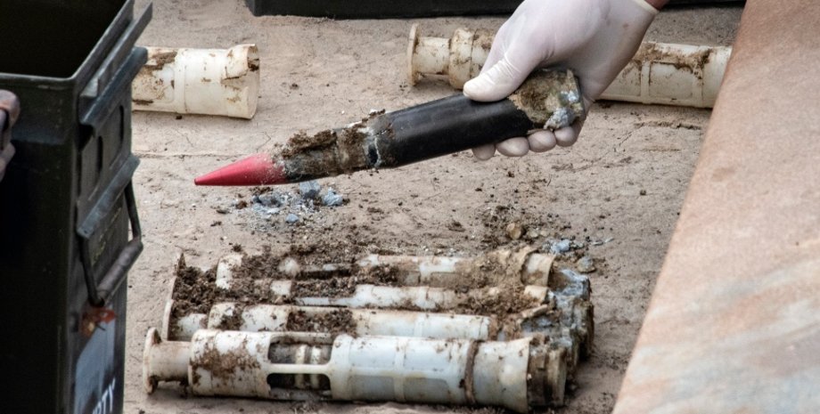 Бронебойные танковые снаряды с обедненным ураном