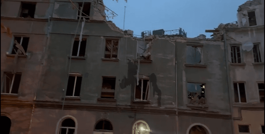 Взрыв, Львов, обстрел Львова, война в Украине