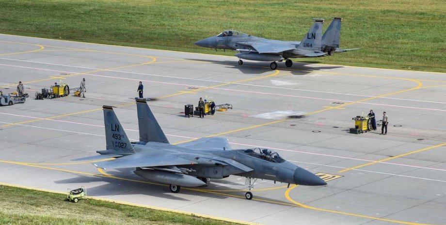 Винищувачі F-15 Eagle