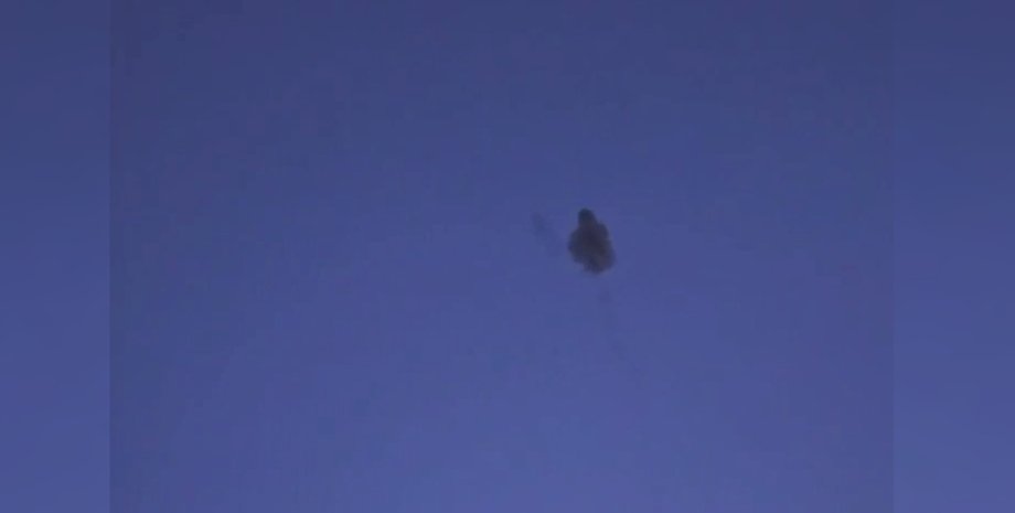 ПВО сбила российскую баллистическую ракету ПВО сбила российскую баллистическую ракету над Харьковом