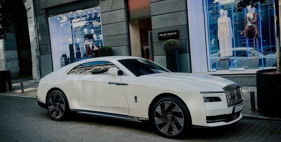 електромобіль Rolls-Royce Spectre