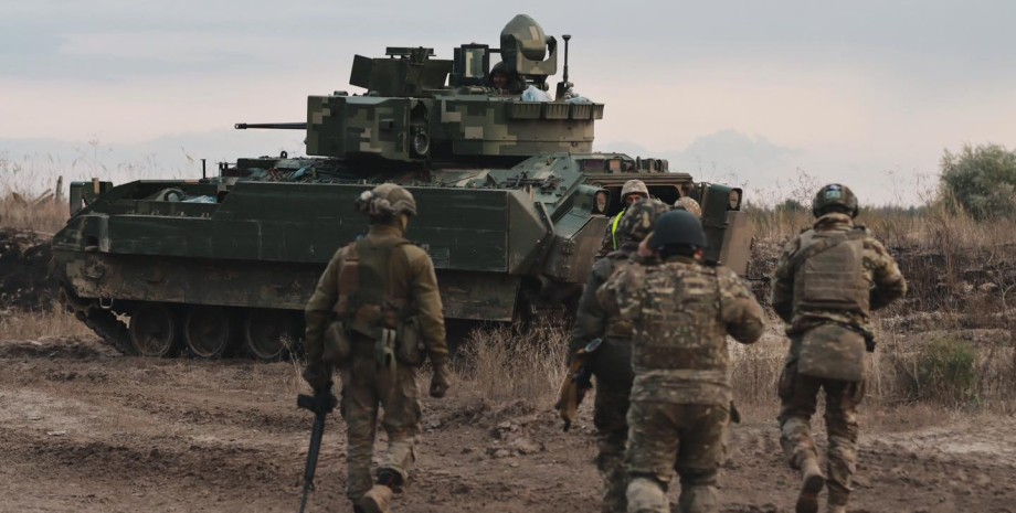 bradley бронетехніка, українська бронетехніка