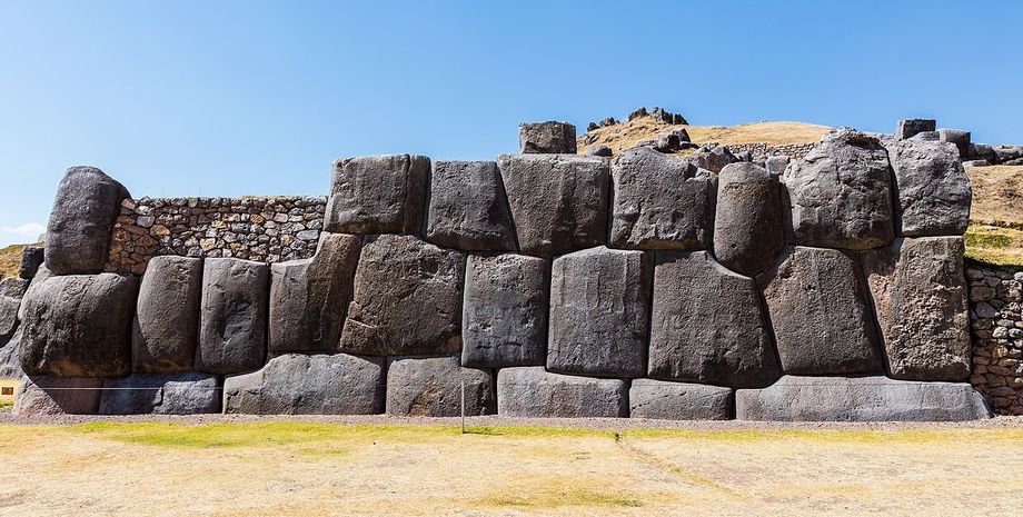 Куско Перу Саксайваман камни