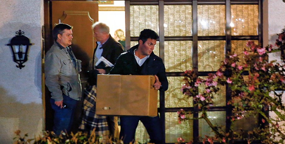 Обыск в доме Андреаса Лубица / Фото: "Интерфакс"