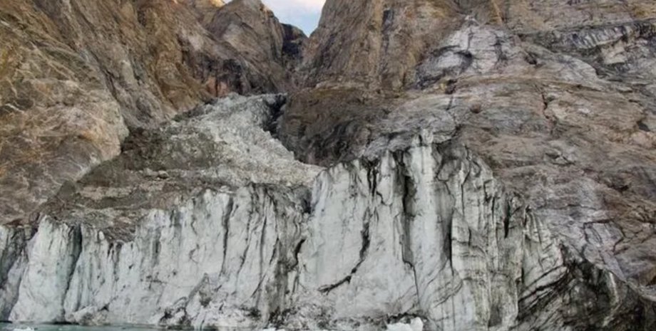 фіорду Діксон