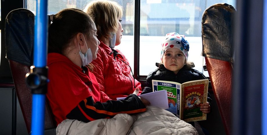 Ребенок, депортация детей, дети депортация, депортация детей из украины