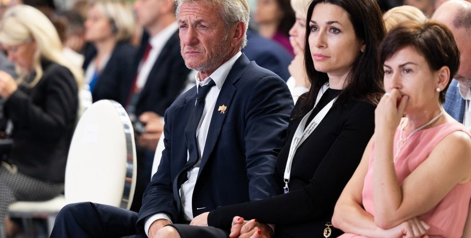 Шон Пенн та Ольга Коротяєва, нова дівчина шона пенна, шон пенн на побаченні, акторка ольга коротяєва, малібу