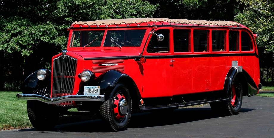 Український автобус, White Model 706, автобус White, Олексій Сахновський