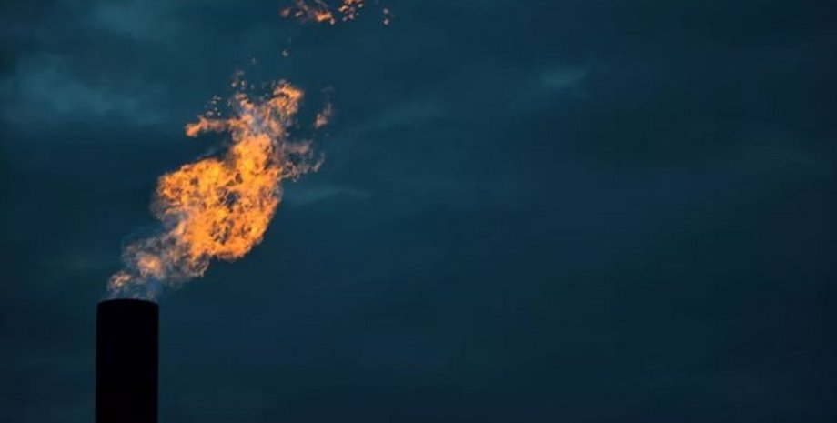 Труба, вогонь, метан, викиди метану