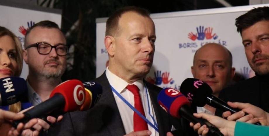 Борис Коллар голова словацького парламенту