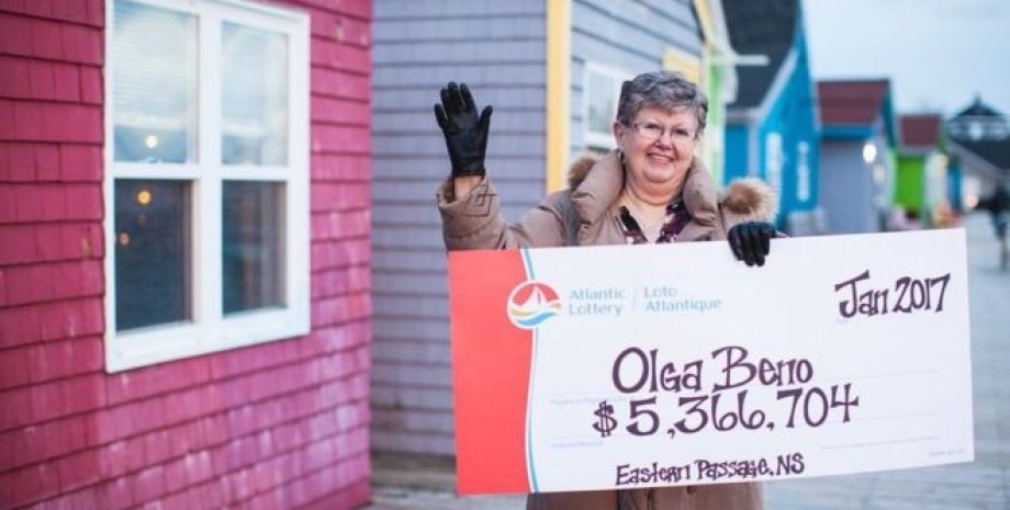 Выигрышная комбинация в лотерею пришла женщине во сне / Фото: Atlantic lottery