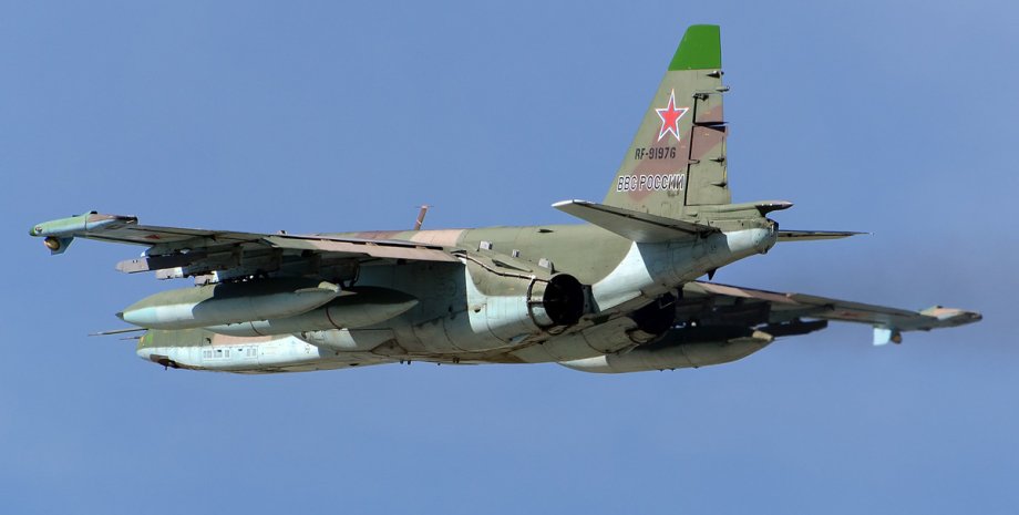 Самолет Су-25, РФ, фото