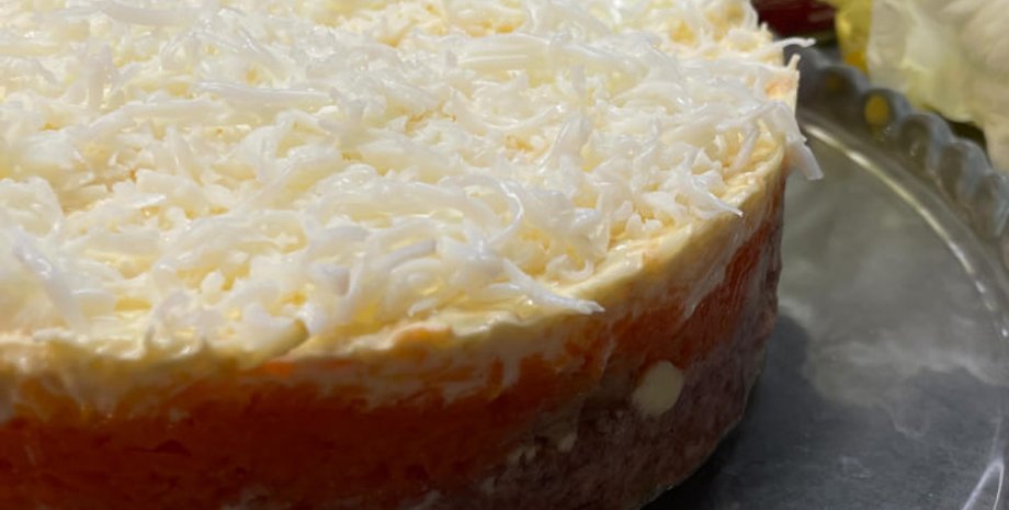 рецепт салат із тушонкою