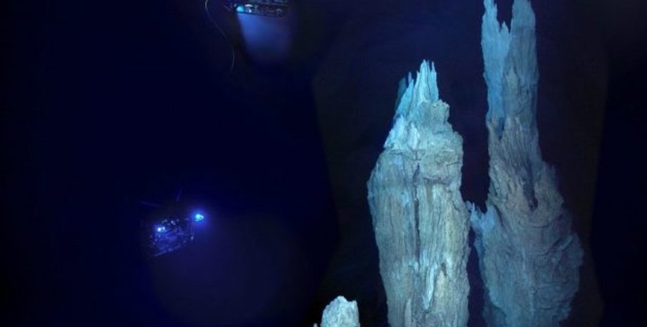 подводный замок