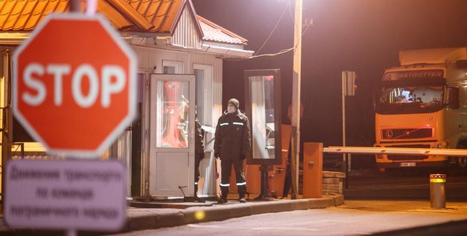 Граница Беларуси, пункт пропуска, автомобиль