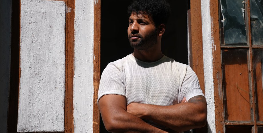 Мустафа Фаваді, життя в селі, блогер