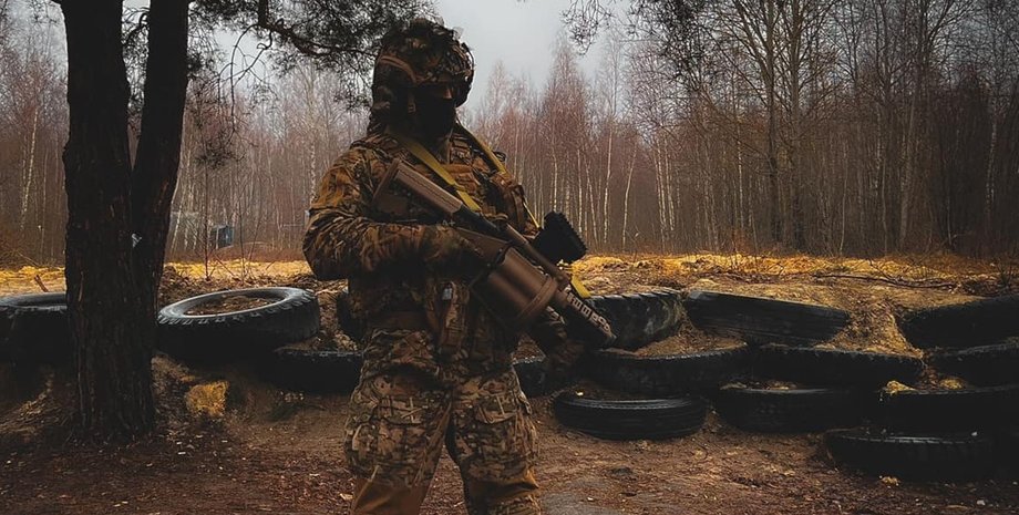 український боєць, боєць ЗСУ, боєць Сил оборони