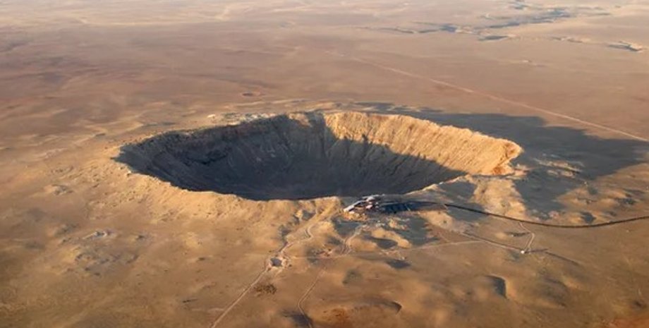 Аризонский кратер