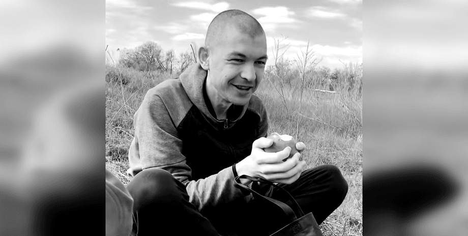 Дмитрий Шаповалов