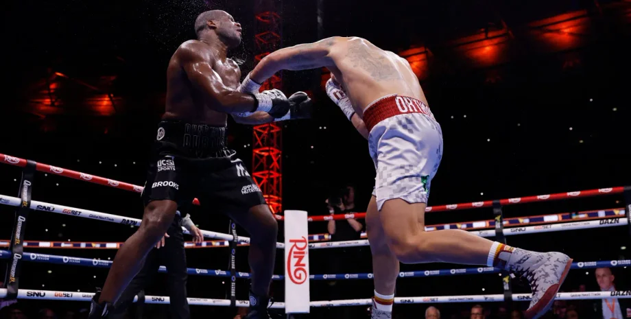 Усик победил Дюбуа