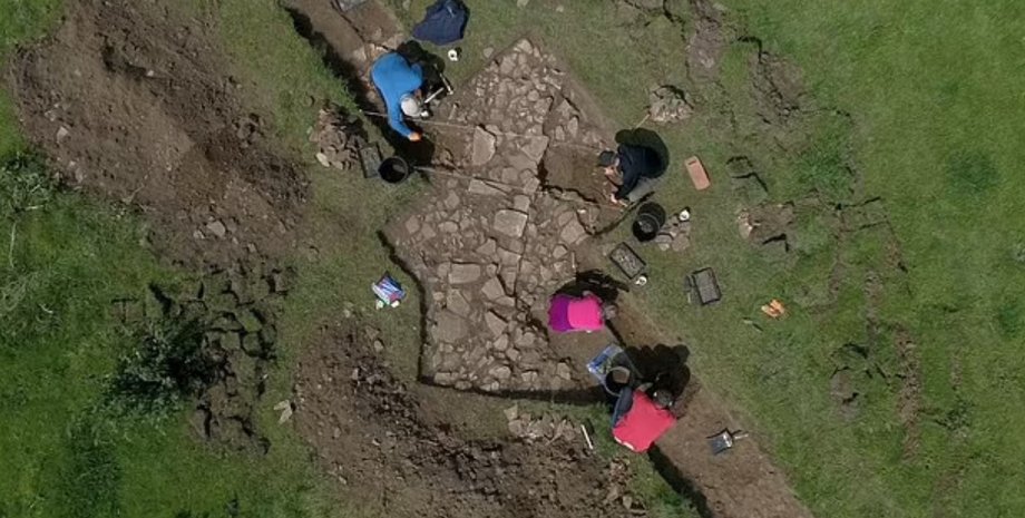 Палац Генріх VIII