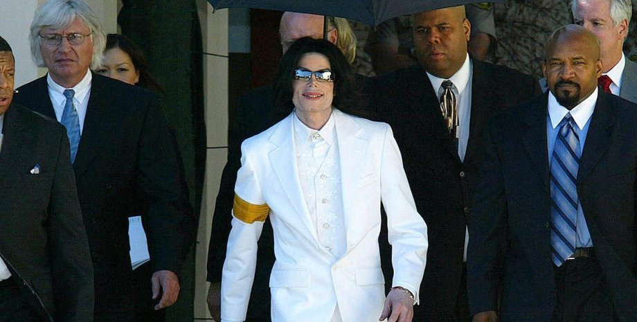 Майкл Джексон сексуальне насильство