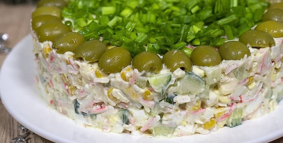 Вкусные и простые праздничные салаты - подборка лучших пошаговых рецептов с фото!