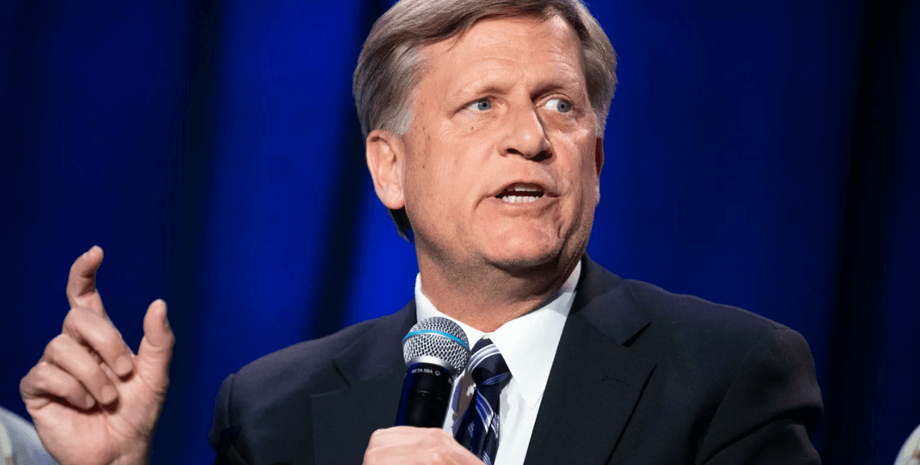 Майкл Макфол