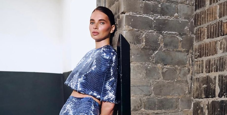 Катя Усик шуба