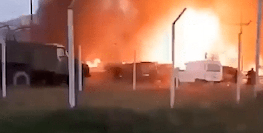 Пожар в Нагорном Карабахе Пожар, Нагорный Карабах, бензин, топливо, беженцы