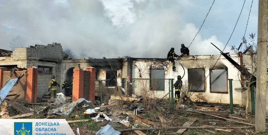 Покровск, последствия атаки, Донбасс, обстрел, Донбасс, обстрел