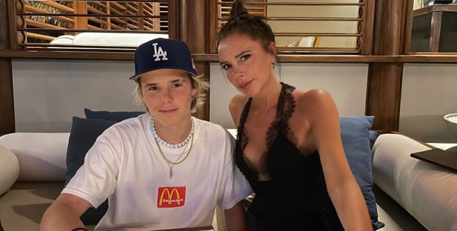 Виктория Бекхэм с сыном Крузом новое тату круза бэкхема, тату бэкхемов, виктория бэкхем дети, виктория бэкхем spice girls, Posh spice