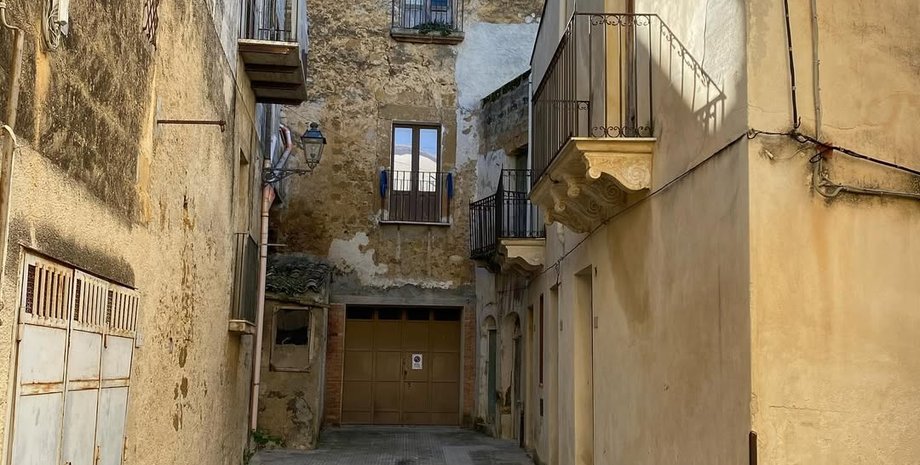 Женщина купила дом за 1 евро, как она сделала там ремонт, фото до и после, жилье, дешевая недвижимость