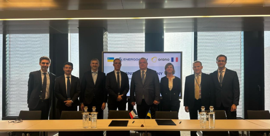 Украина и Франция подписали соглашение на предоставление обогащенного ядерного топлива соглашение о ядерном топливе