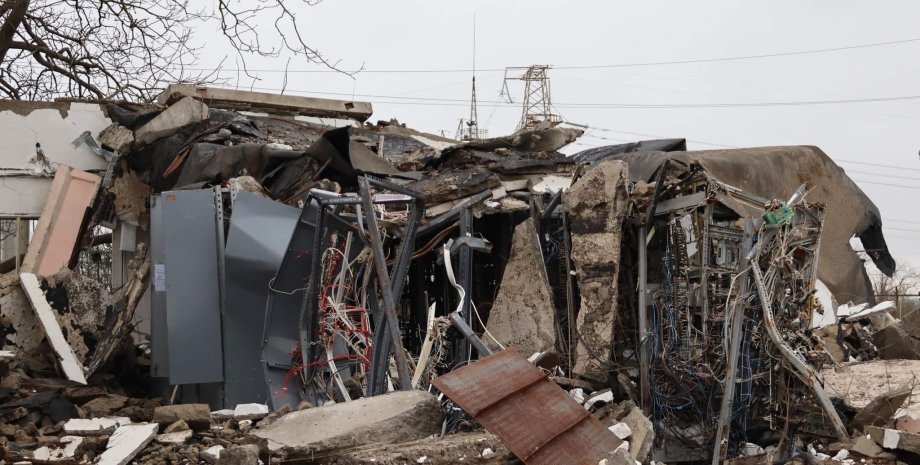 В "Укрэнерго" показали электроподстанцию, пережившую 24 воздушных атаки РФ