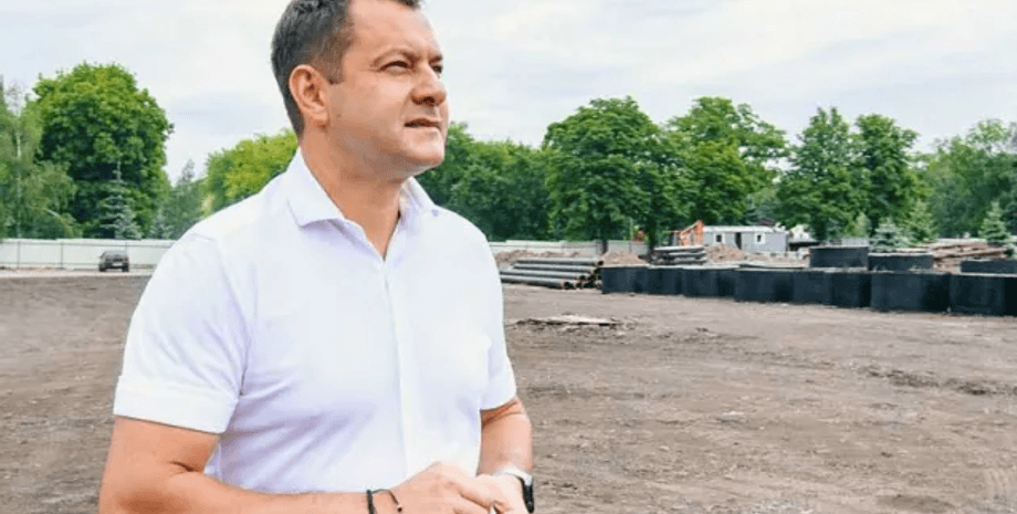 Максим Ефимов