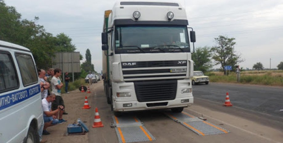 фуры, мининфраструктуры, штрафы, перегрузки, полиция, дороги