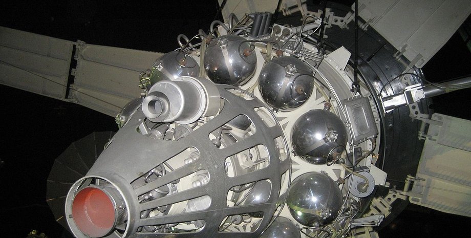 Спутник "Молния-1" / Фото: Bruce Irving, Central Massachusetts / Wikimedia