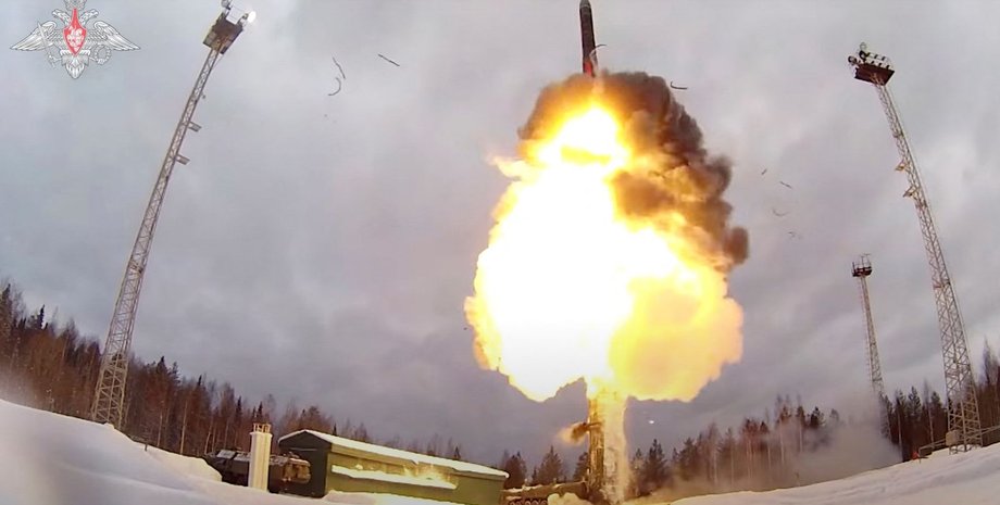 ядерное оружие, испытания ядерного оружия, Ярс