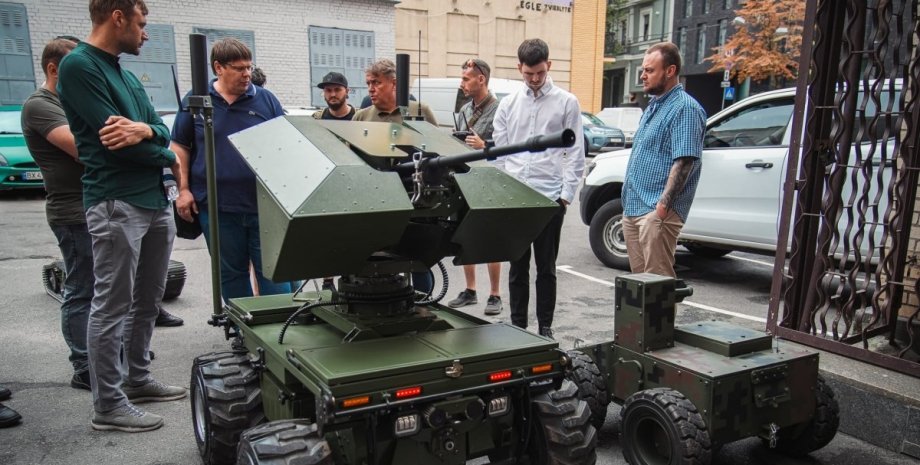 зустріч експертів із розроблення роботизованих бойових систем бойовий робот, автономна система, роботизована платформа