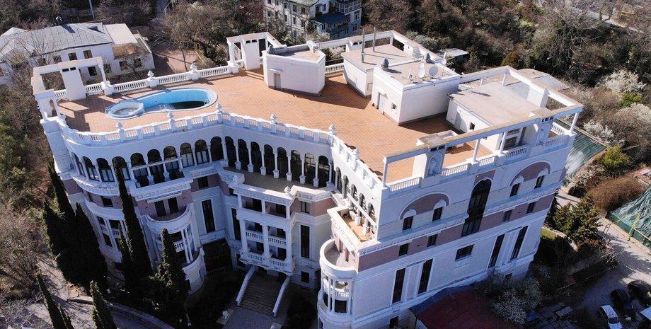 квартира Зеленського в Криму, сім'я зеленського, нерухомість зеленського, нерухомість зеленського в Криму, квартира в лівадії зеленський