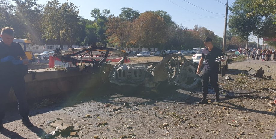 вибух в Дніпрі, теракт в Дніпрі, вибух машини