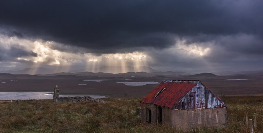 Заброшенный дом в британской глубинке: исследователь раскрыл печальную правду